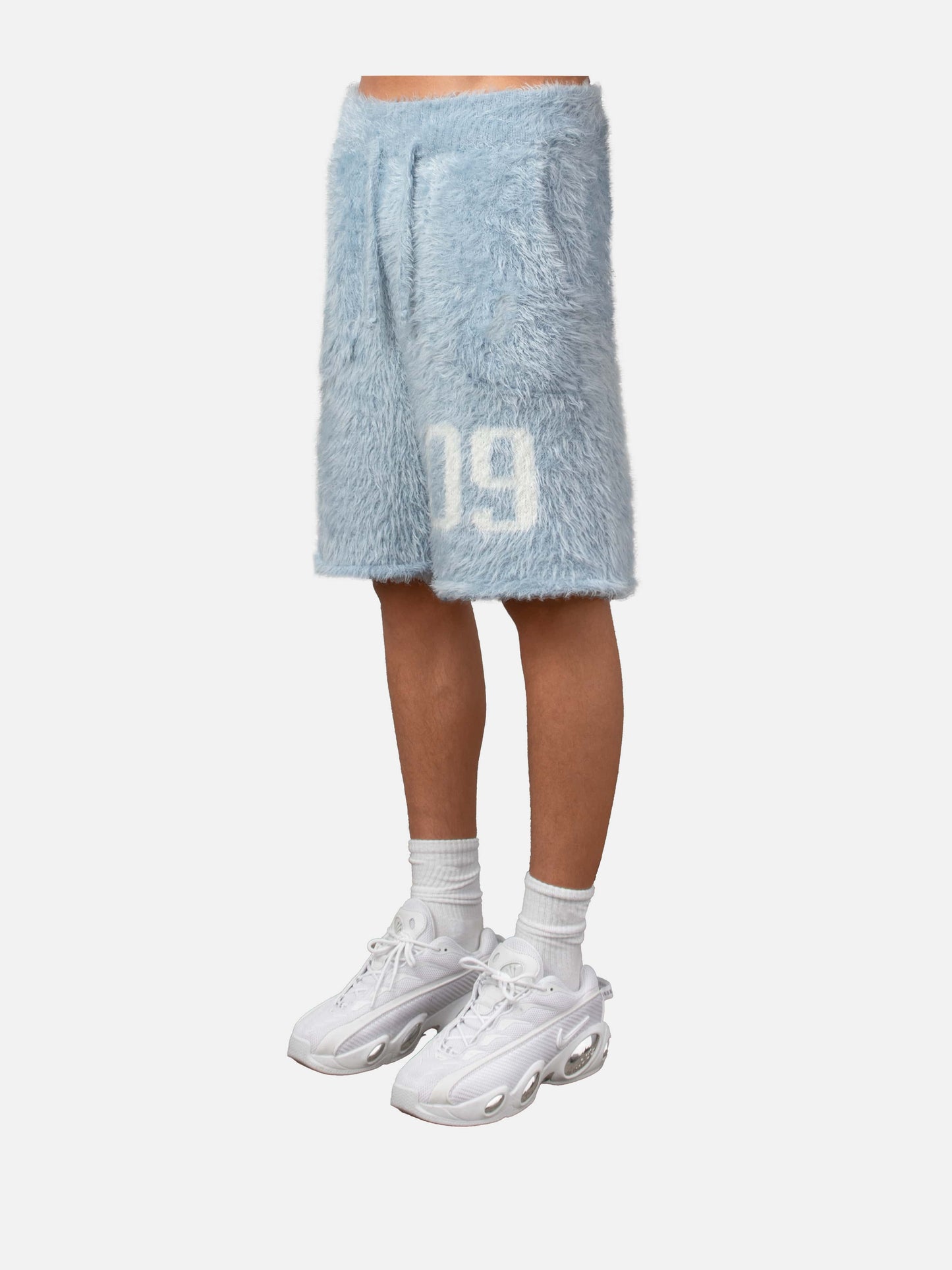 09 SHORTS BABY BLUE