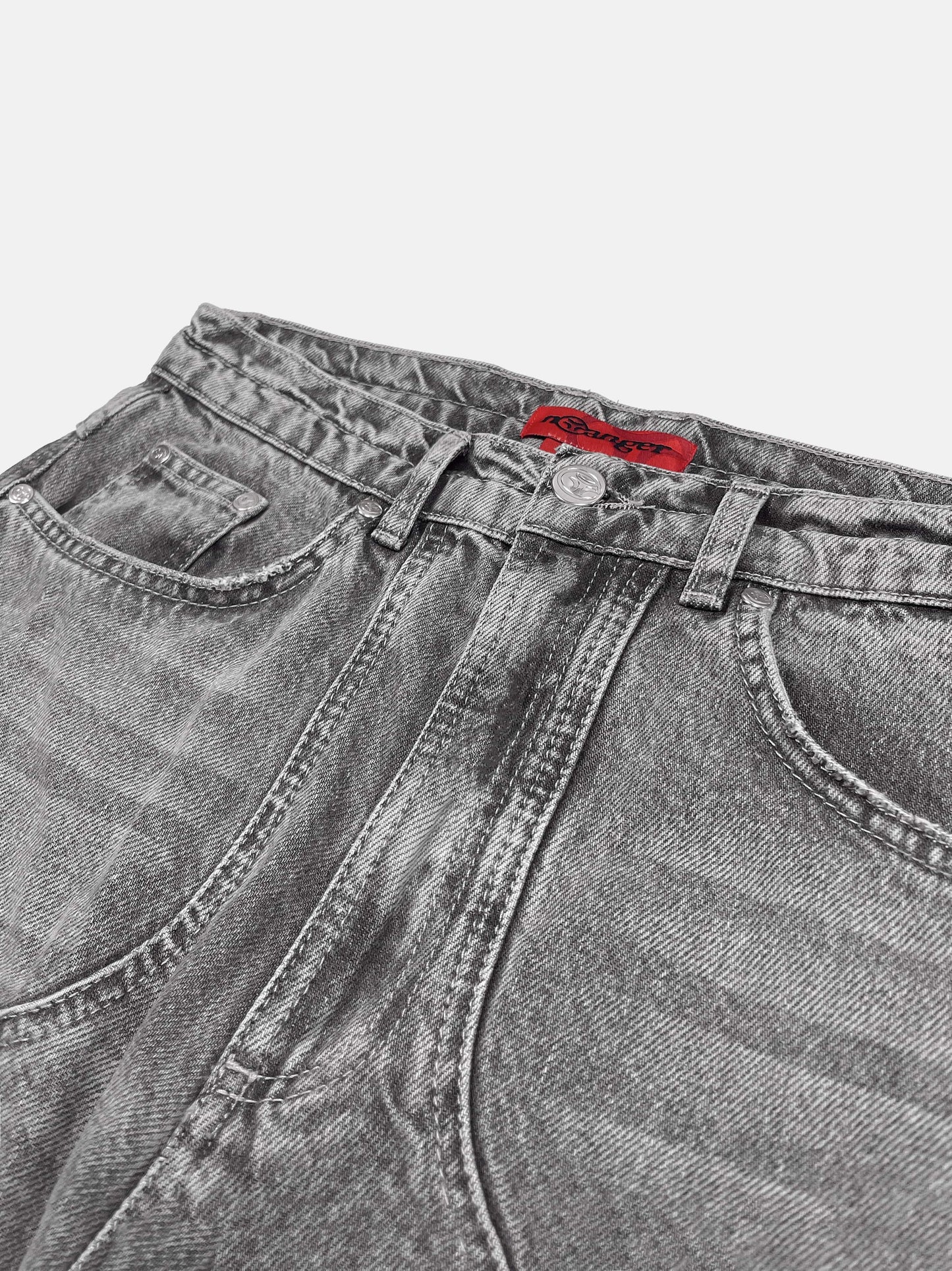 LIGHT FADED DENIM